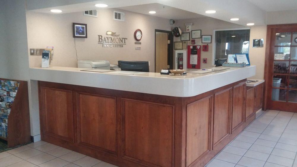 Surestay Plus Hotel By Best Western Redding Ngoại thất bức ảnh