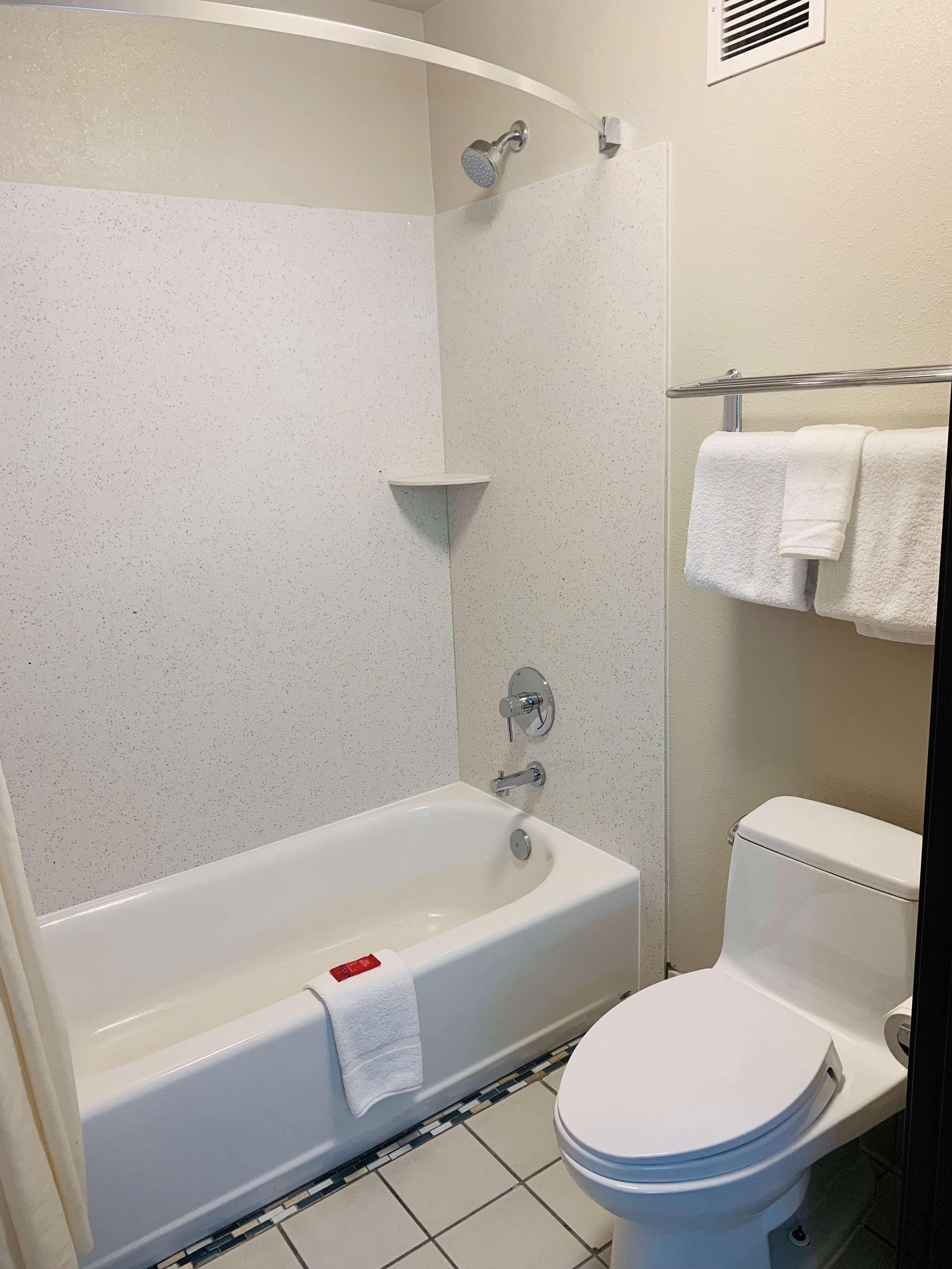 Surestay Plus Hotel By Best Western Redding Phòng bức ảnh