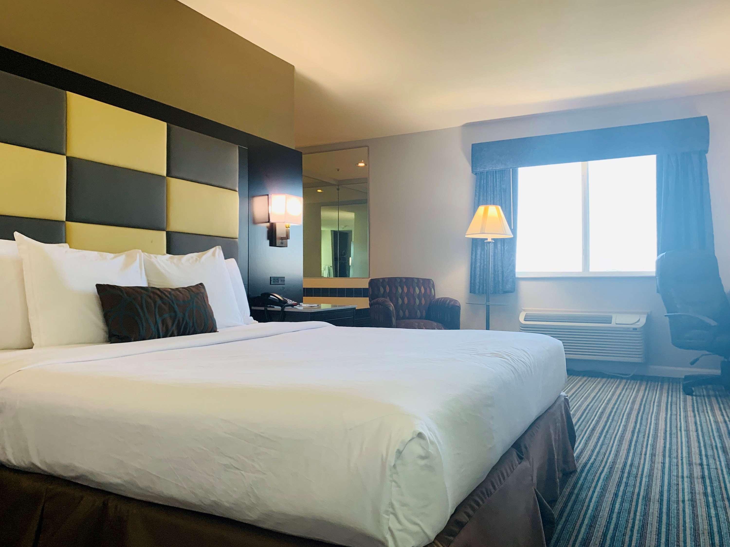 Surestay Plus Hotel By Best Western Redding Phòng bức ảnh