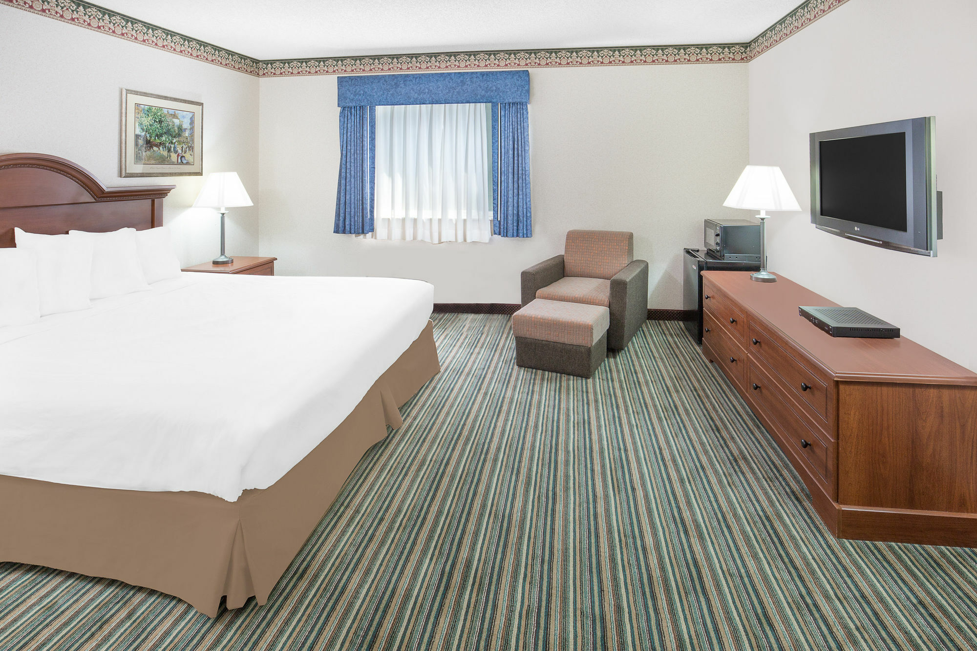 Surestay Plus Hotel By Best Western Redding Ngoại thất bức ảnh