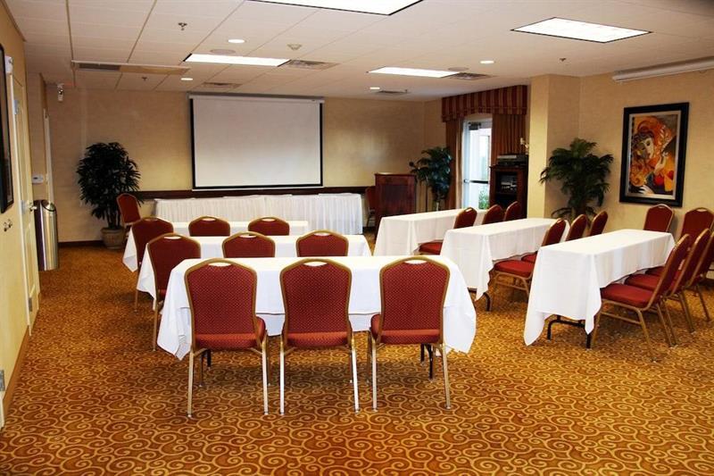 Surestay Plus Hotel By Best Western Redding Ngoại thất bức ảnh